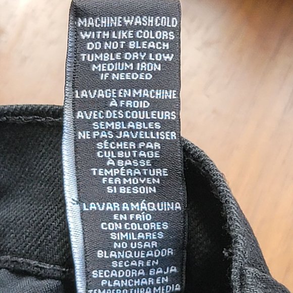 Celebrity Pink The Rebel Ultra High-Rise Denim Shorts. Size 5/27 - Picture 6 of 6